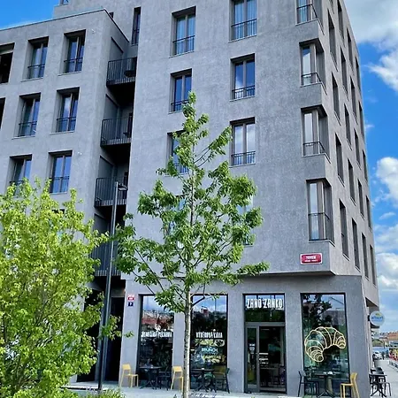 公寓 Urban Balance Suite, Andel - Metro Access & City Views