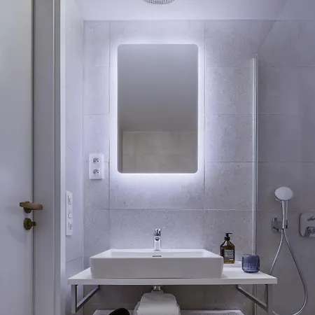 Urban Balance Suite, Andel *