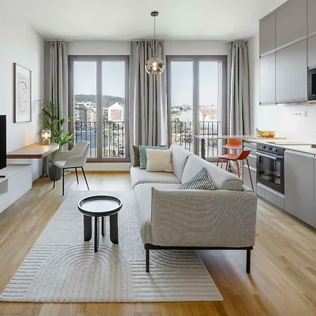 Urban Balance Suite, Andel Apartment *